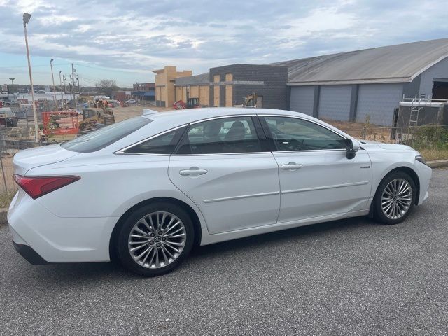 2020 Toyota Avalon Hybrid Limited