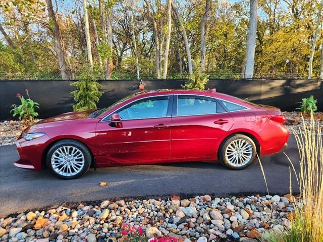 2020 Toyota Avalon Hybrid Limited