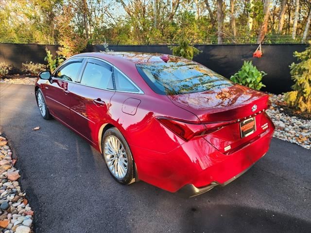 2020 Toyota Avalon Hybrid Limited