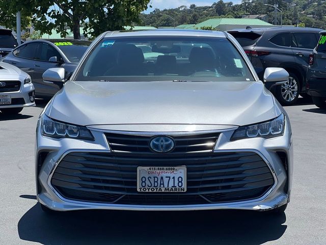 2020 Toyota Avalon Hybrid XLE