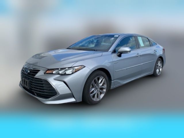 2020 Toyota Avalon Hybrid XLE