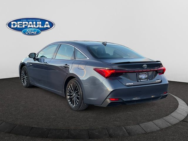 2020 Toyota Avalon Hybrid XSE