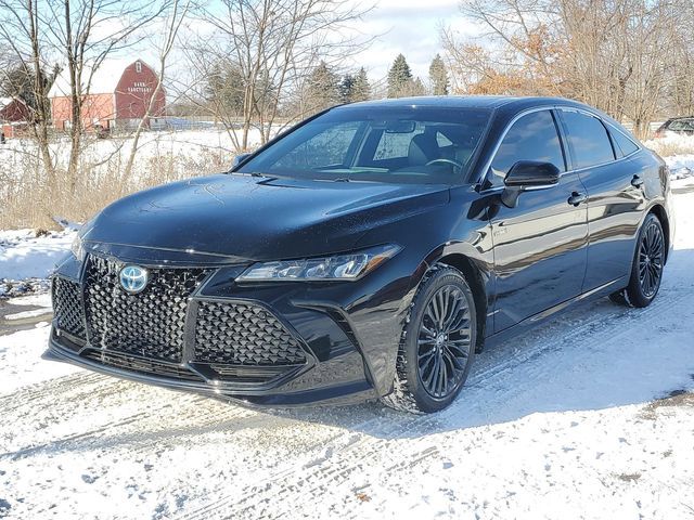 2020 Toyota Avalon Hybrid XSE