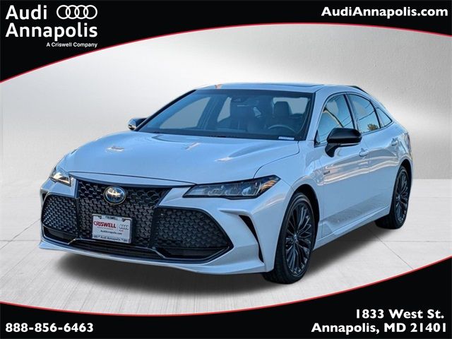 2020 Toyota Avalon Hybrid XSE