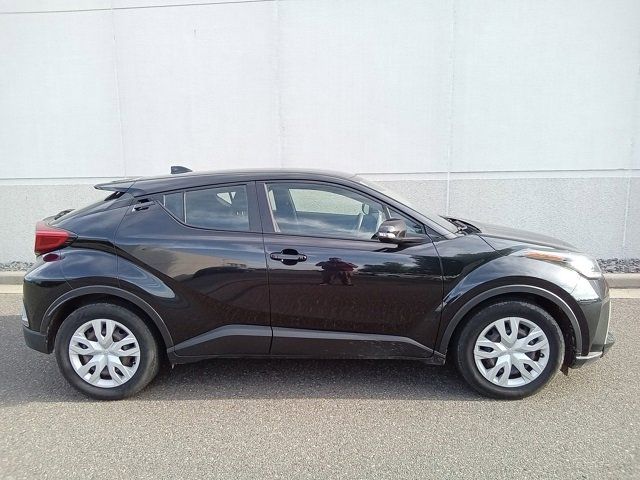 2020 Toyota C-HR LE