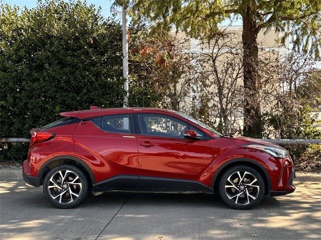 2020 Toyota C-HR XLE