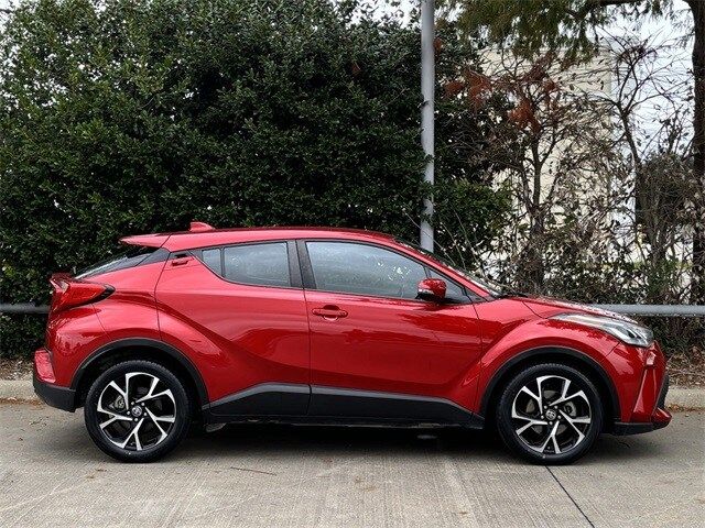 2020 Toyota C-HR XLE