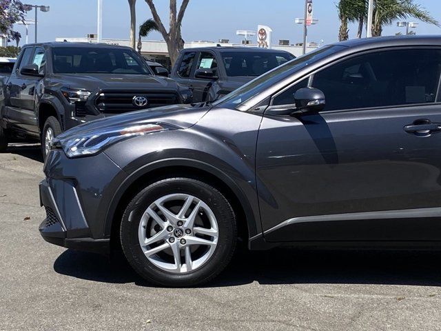 2020 Toyota C-HR LE