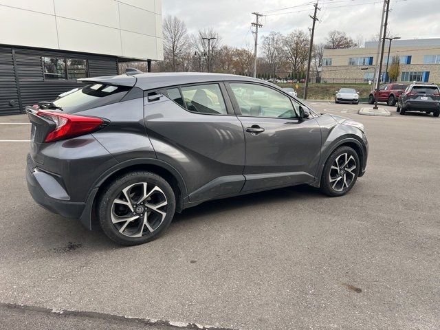 2020 Toyota C-HR XLE