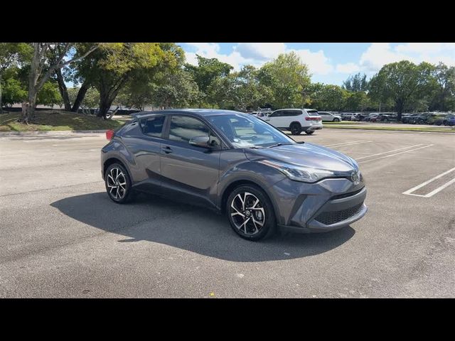 2020 Toyota C-HR XLE