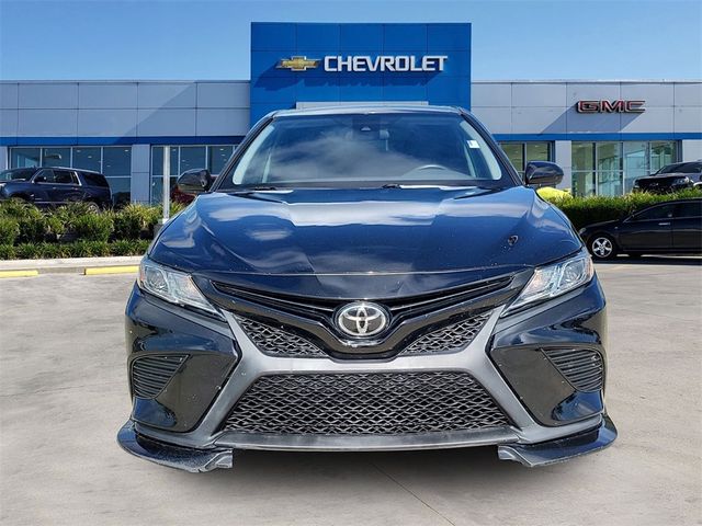 2020 Toyota Camry SE Nightshade