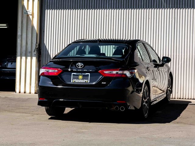 2020 Toyota Camry SE