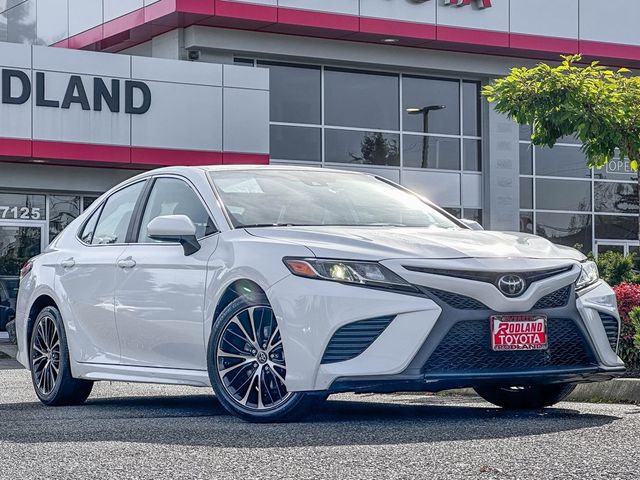 2020 Toyota Camry SE