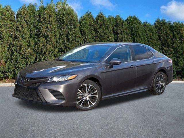 2020 Toyota Camry SE Nightshade