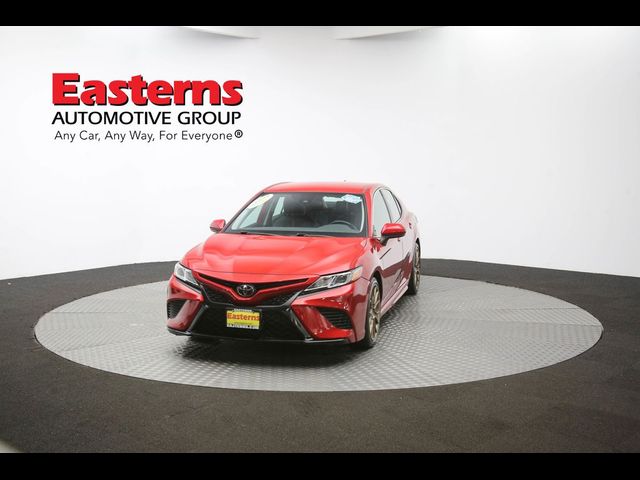 2020 Toyota Camry SE