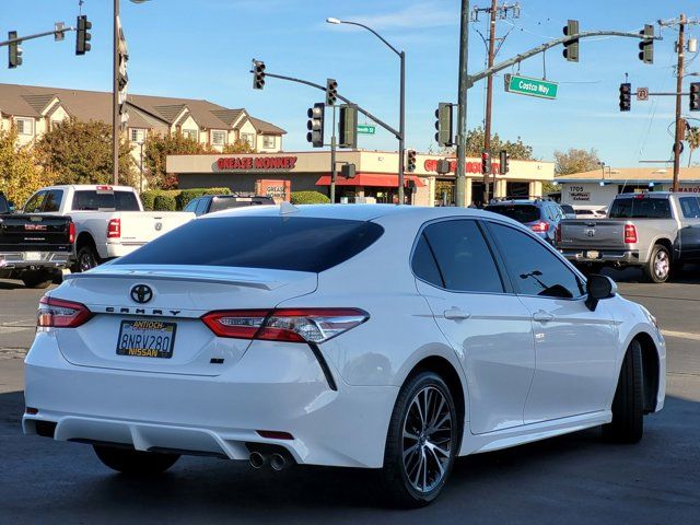 2020 Toyota Camry 