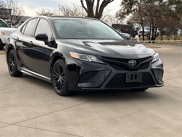 2020 Toyota Camry SE Nightshade