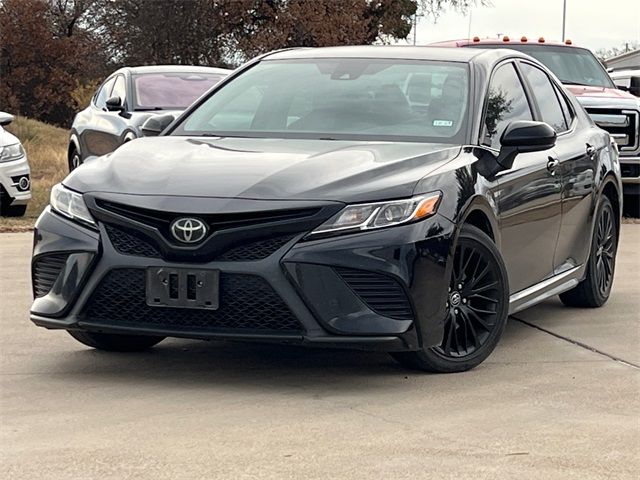 2020 Toyota Camry SE Nightshade