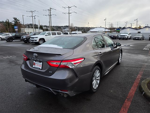 2020 Toyota Camry SE