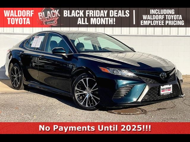 2020 Toyota Camry SE