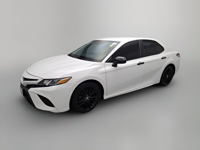 2020 Toyota Camry SE Nightshade