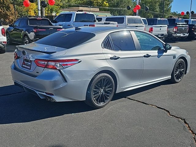 2020 Toyota Camry SE