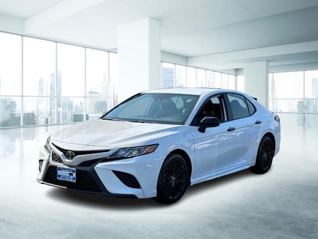 2020 Toyota Camry SE Nightshade