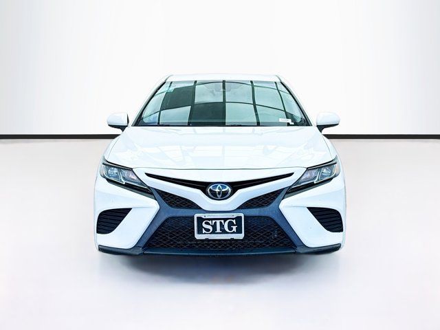 2020 Toyota Camry 