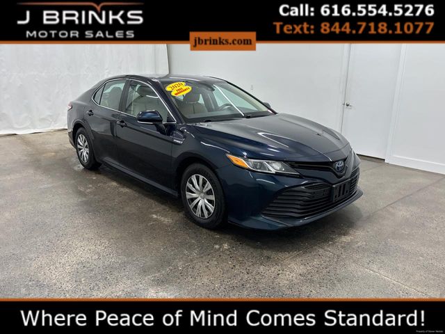 2020 Toyota Camry Hybrid LE