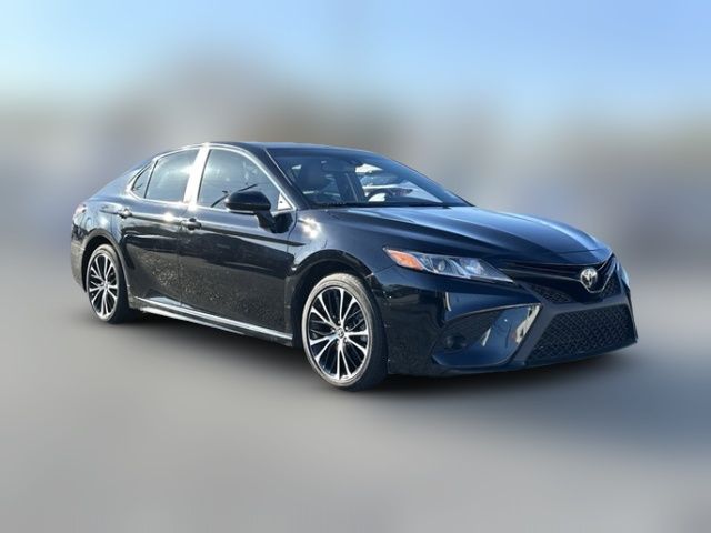 2020 Toyota Camry SE Nightshade