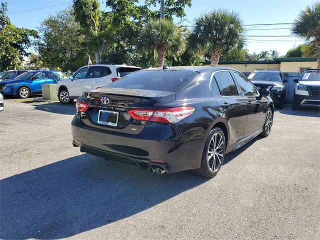 2020 Toyota Camry 