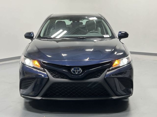 2020 Toyota Camry Hybrid SE