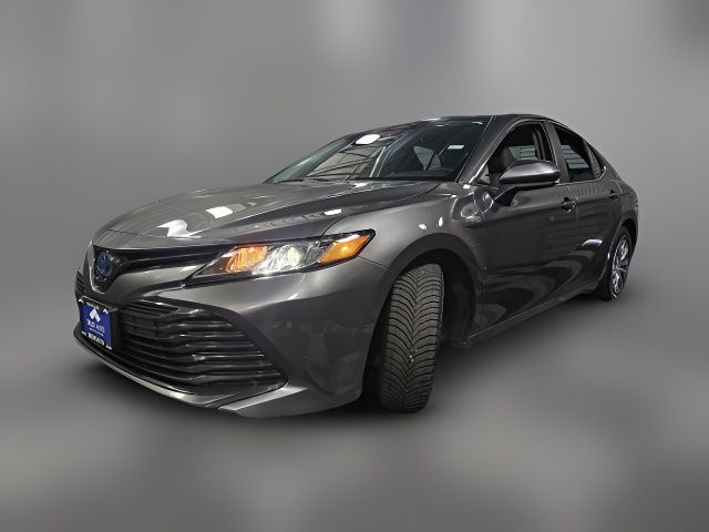 2020 Toyota Camry Hybrid LE