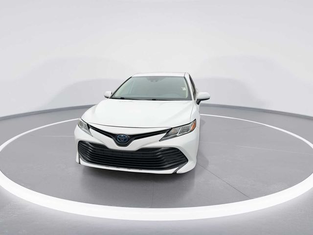 2020 Toyota Camry Hybrid LE