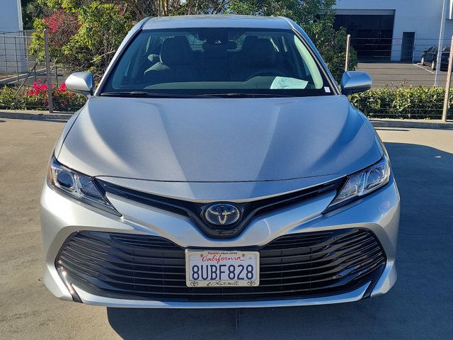 2020 Toyota Camry Hybrid LE