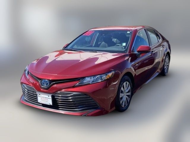 2020 Toyota Camry Hybrid LE