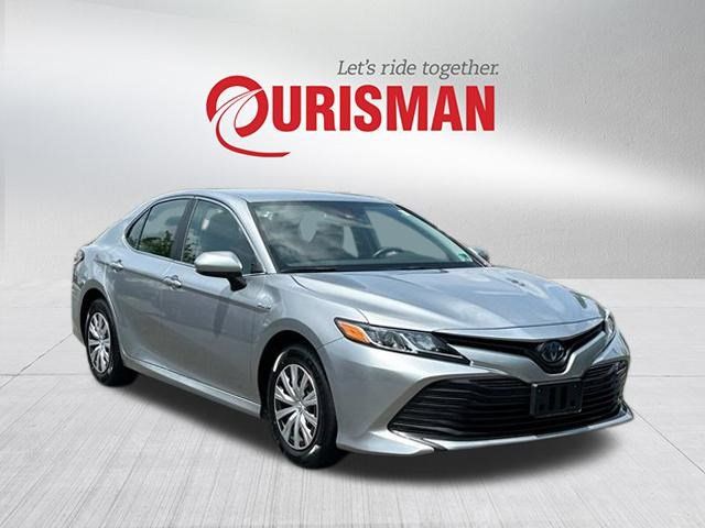 2020 Toyota Camry Hybrid LE