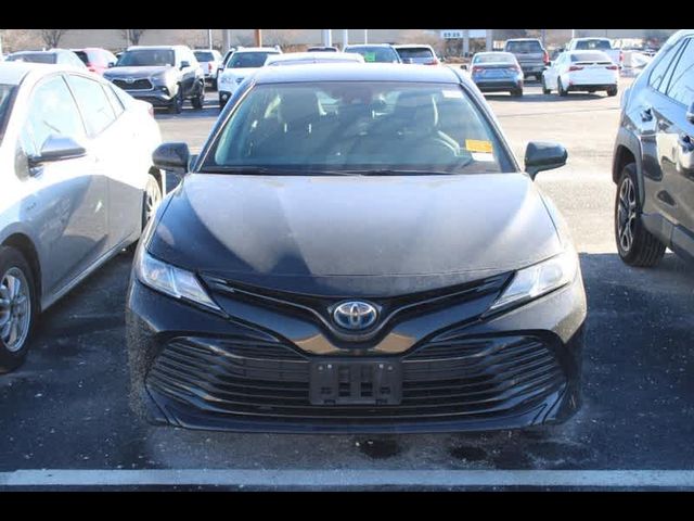 2020 Toyota Camry Hybrid LE