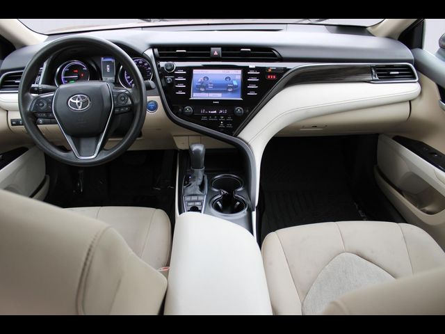 2020 Toyota Camry Hybrid LE