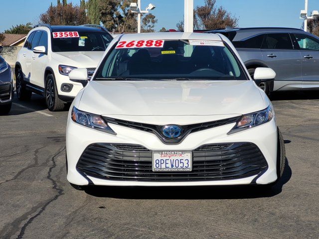 2020 Toyota Camry Hybrid LE