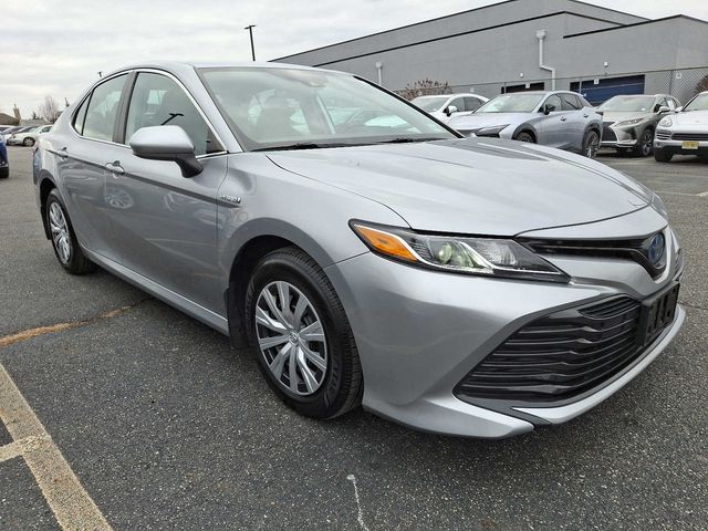 2020 Toyota Camry Hybrid LE