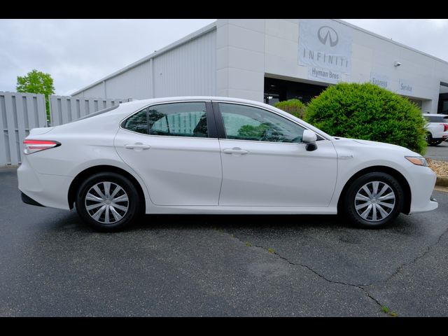 2020 Toyota Camry Hybrid LE