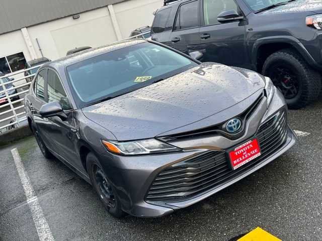 2020 Toyota Camry Hybrid LE