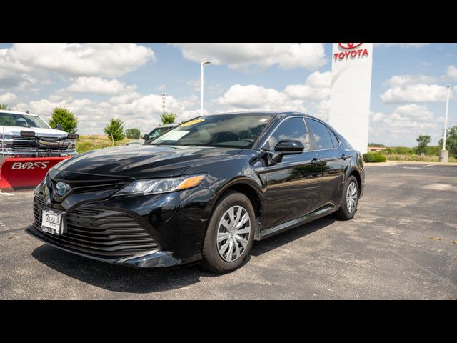 2020 Toyota Camry Hybrid LE