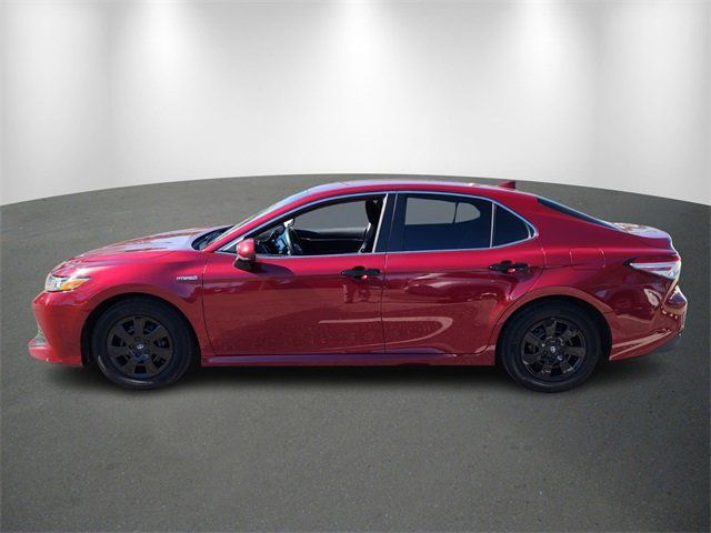 2020 Toyota Camry Hybrid LE