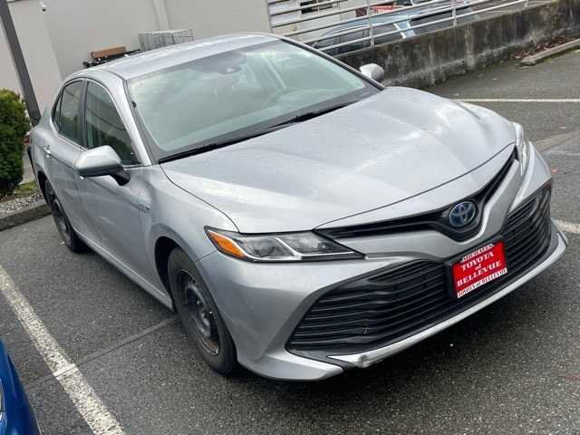 2020 Toyota Camry Hybrid LE