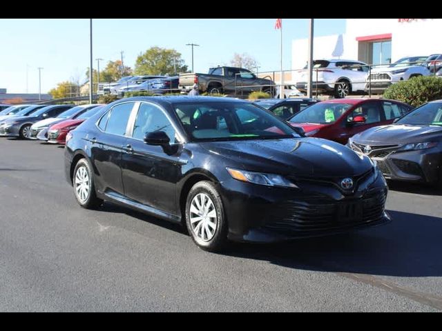 2020 Toyota Camry Hybrid LE