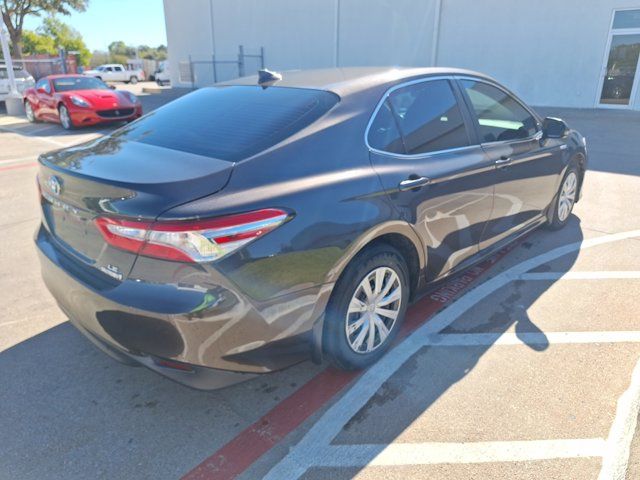 2020 Toyota Camry Hybrid LE