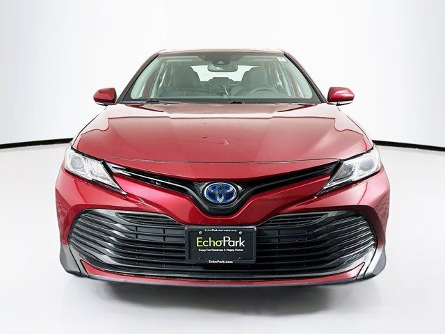 2020 Toyota Camry Hybrid LE