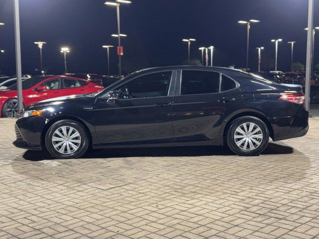 2020 Toyota Camry Hybrid LE